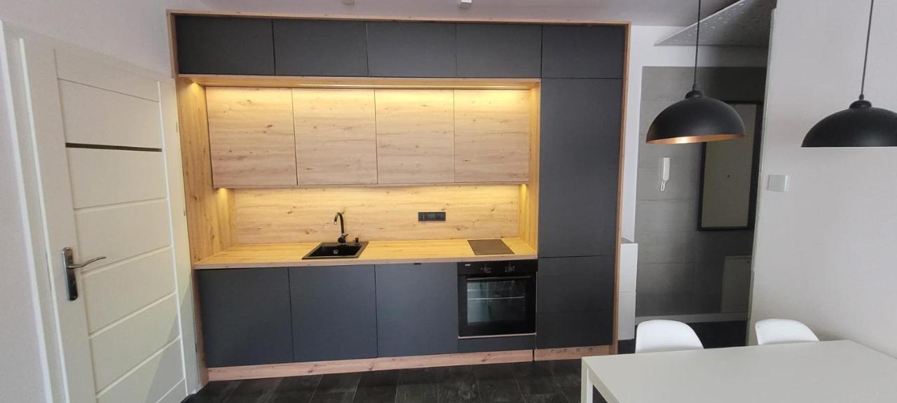 Apartament Wakacyjny Z Klimatyzacja كولوبرزيغ المظهر الخارجي الصورة